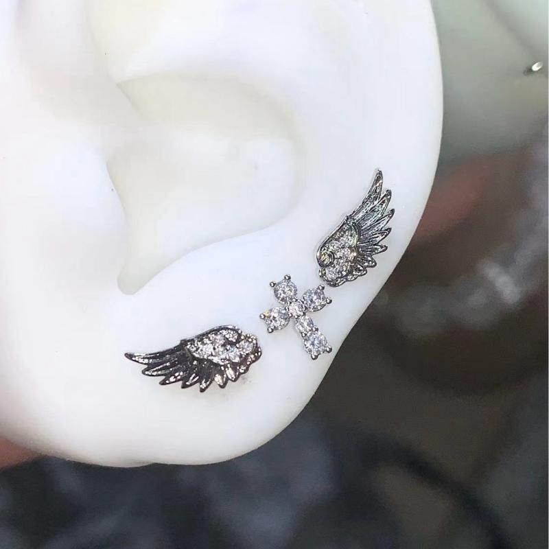 Luxury Lifestyle Jewelry - Orecchini a Croce con Ali d'Angelo,
