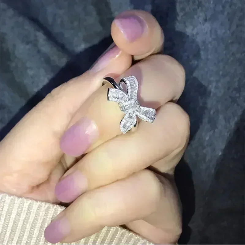 Anelli da Donna Huitan con Gra - Luxury Lifestyle Jewelry recensione e prezzo
